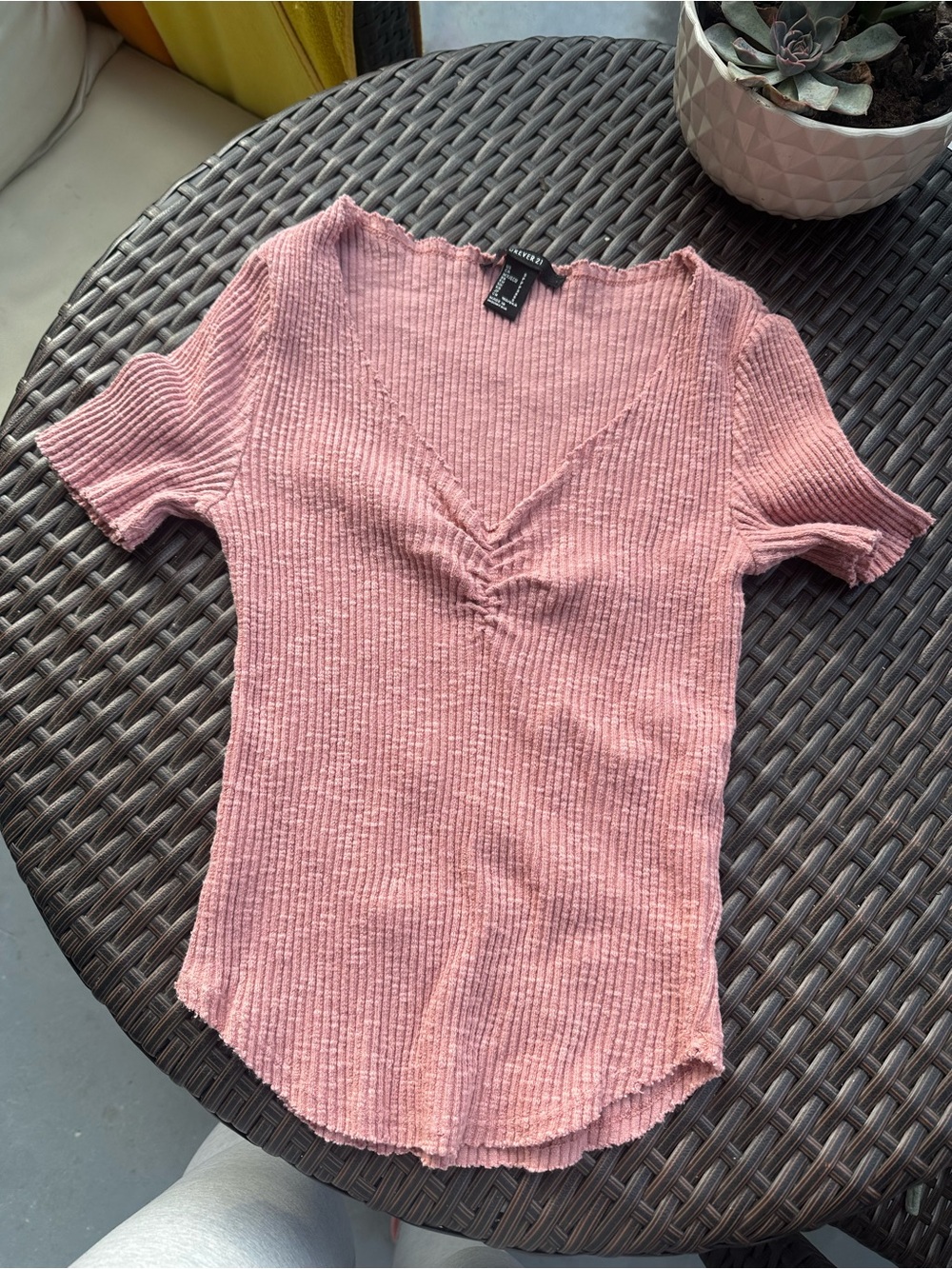 Forever 21 Dusty Pink Ribbed V-Neck Short Sleeve Top